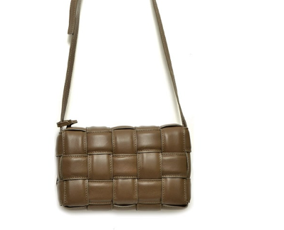 8805 Taupe sc vit. tresor